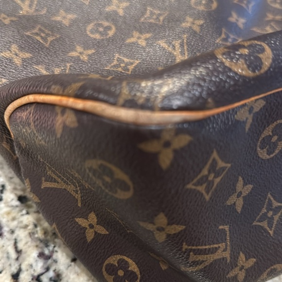 Authentic Louis Vuitton shoulder bag - Picture 10 of 10